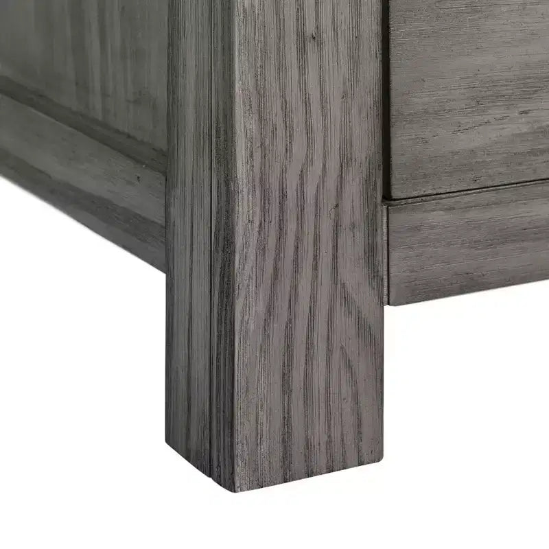 Commode 7 tiroirs Montauk Grise : Rangement spacieux, Indispensable pour la chambre, Accents métalliques